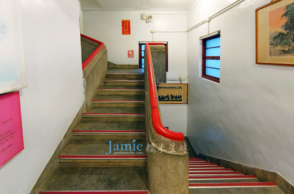 樓內組其盤旋樓梯