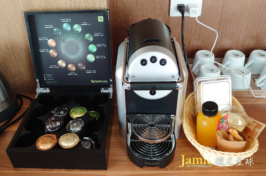 nespresso coffeed雀巢咖啡膠囊咖啡機