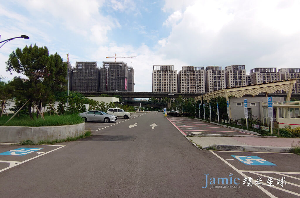 馬卡龍公園汽車停車場